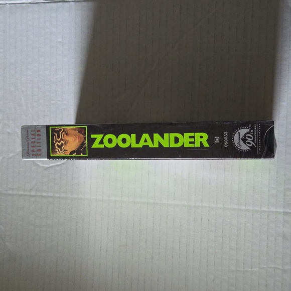 Zoolander (VHS, 2002, Special Edition) Factory Sealed - Picture 4 of 6